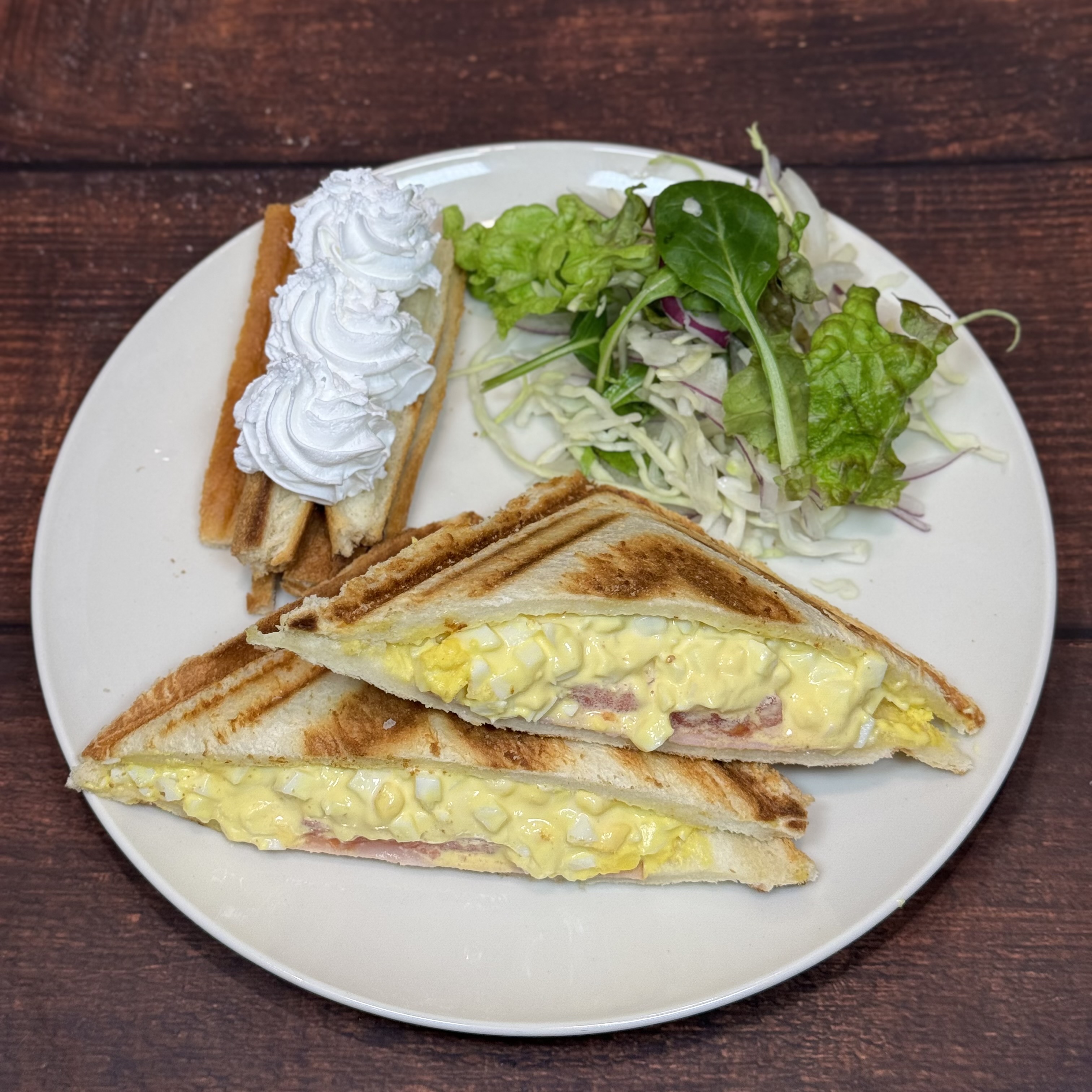 ハムエッグホットサンド